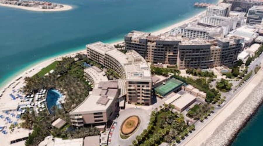 Living by the Sea: Top Beachfront Rental Apartments in Dubai